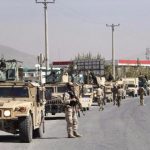 Gobernador en Japón presiona para evitar traslado de base de EEUU