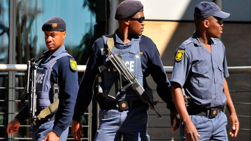 Liberan a una turista estadounidense y a su guía secuestrados en Uganda