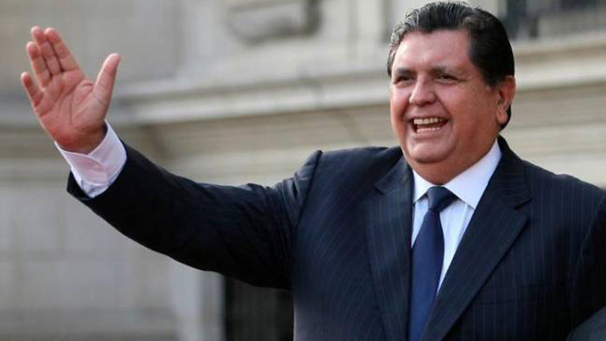 Abren investigación contra fiscales peruanos que investigaban a Alan García