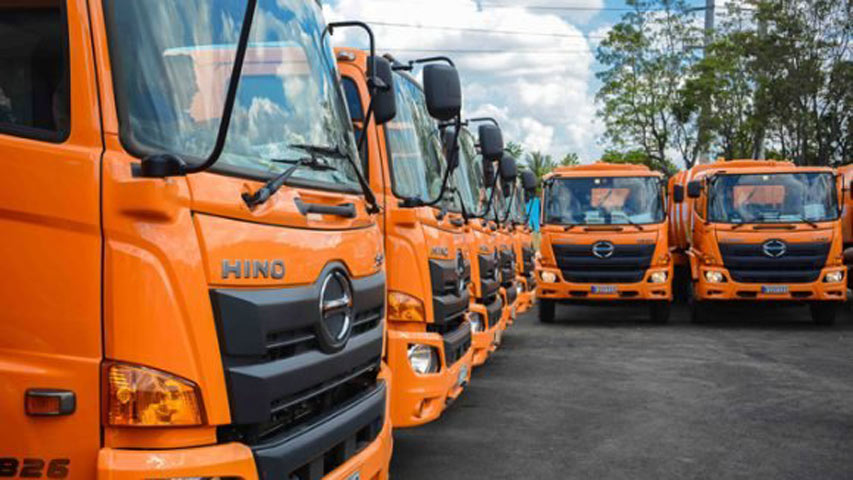 Cuba recibe los primeros camiones de Japón para paliar crisis de basura