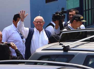 Expresidente peruano Kuczynski seguirá detenido y puede pasar a prisión