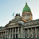 Diputado argentino se encuentra herido de gravedad por arma de fuego