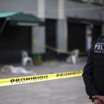 Al menos nueve muertos en choque entre policías y supuestos criminales en México