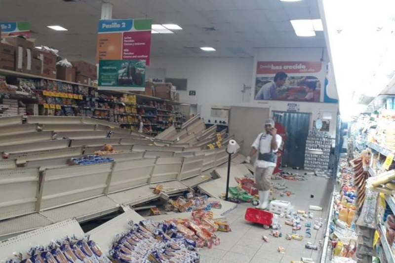 Dos heridos, daños en viviendas y comercios causó sismo en Puerto Armuelles (+Videos)
