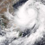 India desaloja a 800 mil personas ante la llegada de tifón Fani