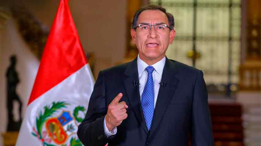 Presidente de Perú abre la puerta para disolución constitucional de Congreso