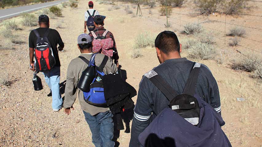 Indocumentados en centros de detención de EEUU denuncian «maltrato psicológico»