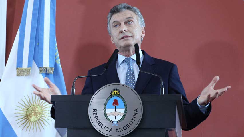 Gobierno argentino decreta tres días de duelo por muerte del expresidente de la Rúa