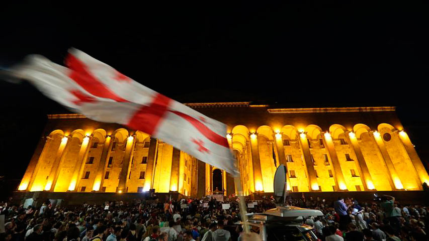 Georgia acusa a Rusia de violar su espacio aéreo