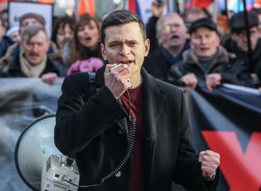 Opositores rusos piden aplazar elecciones y anuncian nueva marcha