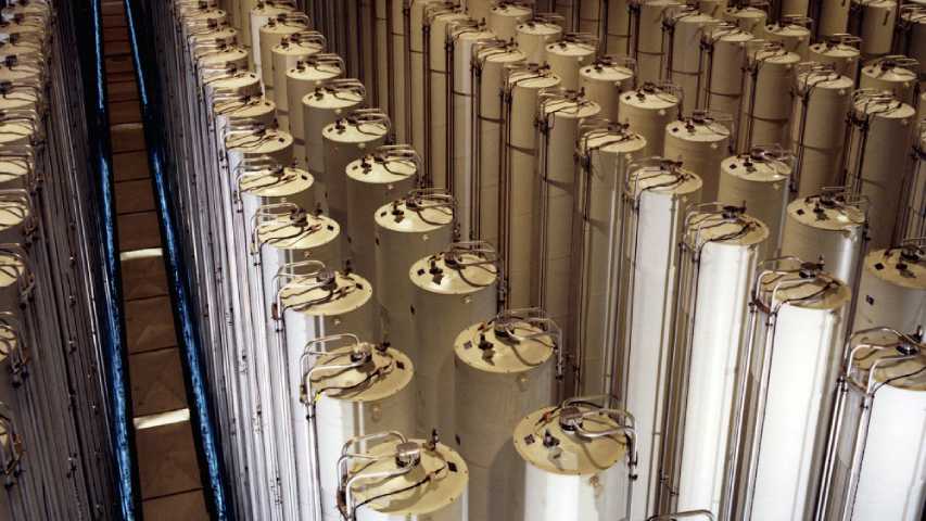 Irán elevó sus reservas de uranio y sigue incumpliendo el acuerdo nuclear