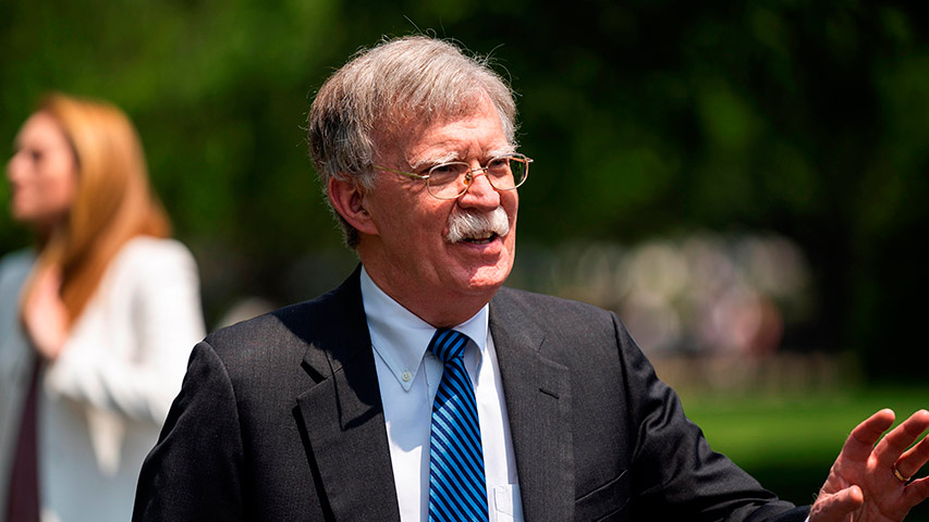 John Bolton aseguró que Estados Unidos apoyará un brexit sin acuerdo