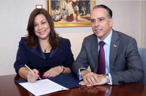 Nueva embajadora de Panamá ante la OEA tomó posesión de su cargo