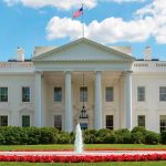 La transcripción de la llamada que llevaría a Trump al «impeachment»