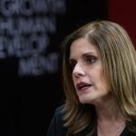 Gobierno de Perú no acepta la renuncia de la vicepresidenta Aráoz