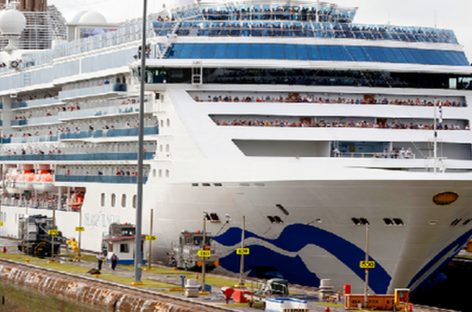 Se espera que 258 embarcaciones crucen el Canal de Panamá en esta temporada de cruceros