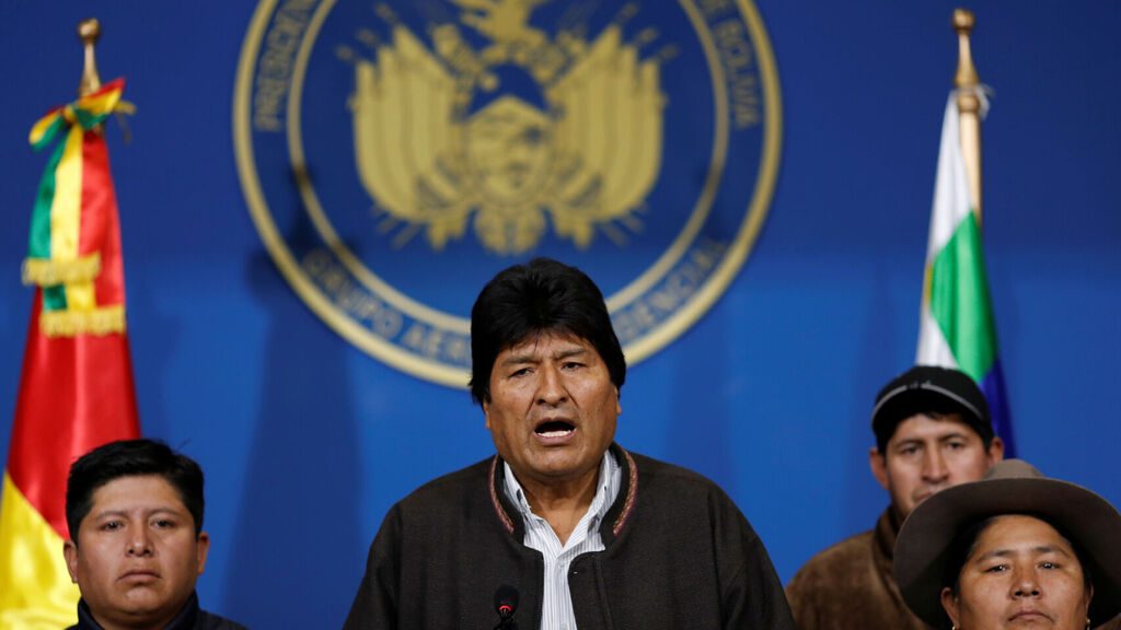 ¡RENUNCIÓ! Tras presión popular Evo Morales abandonó la presidencia de Bolivia