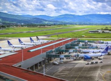 Coordinan un vuelo humanitario para repatriar a panameños varados en España