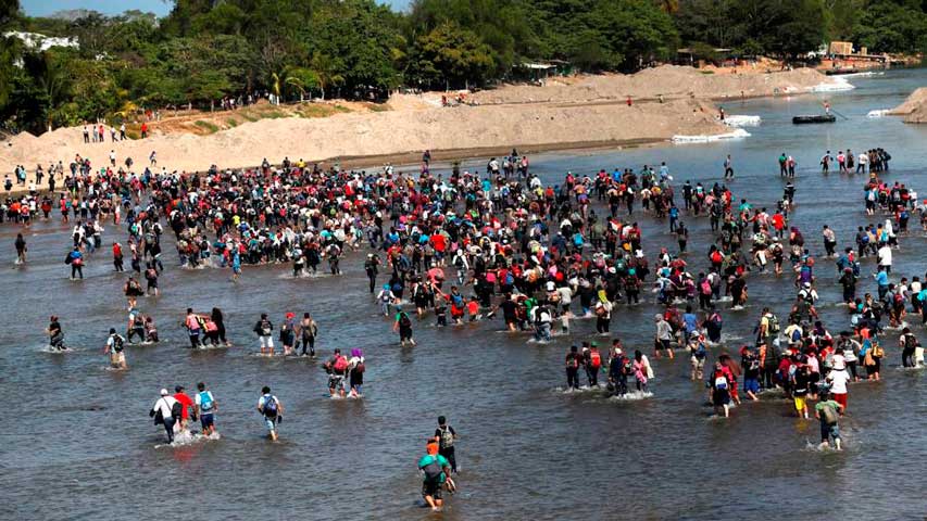 México arrestará migrantes que cruzaron por río en frontera con Guatemala