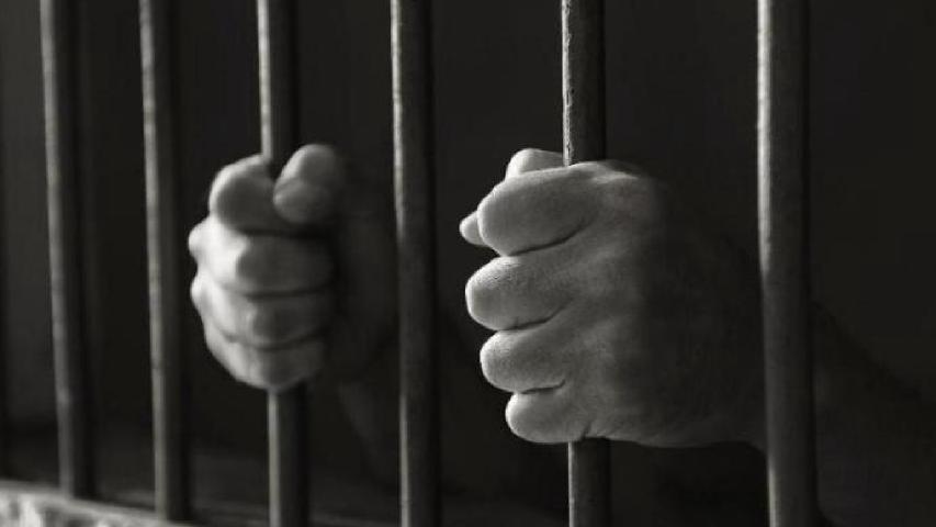 Policía detuvo al abuelo del niño que disparó en escuela de México