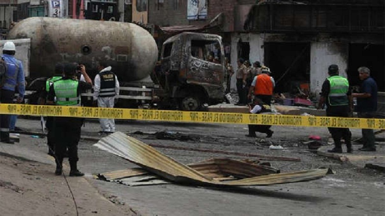 Se eleva a siete la cifra de muertos tras explosión en Lima