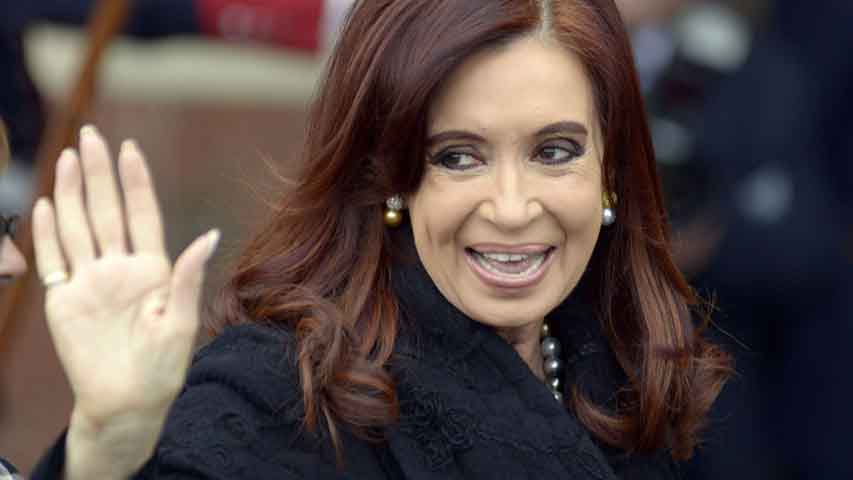 Anulan orden de prisión contra Cristina Fernández