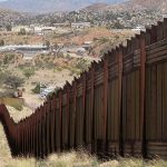 Confirman primer caso de coronavirus en la frontera de EEUU con México