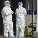 Más muertes y menos contagios en China por coronavirus