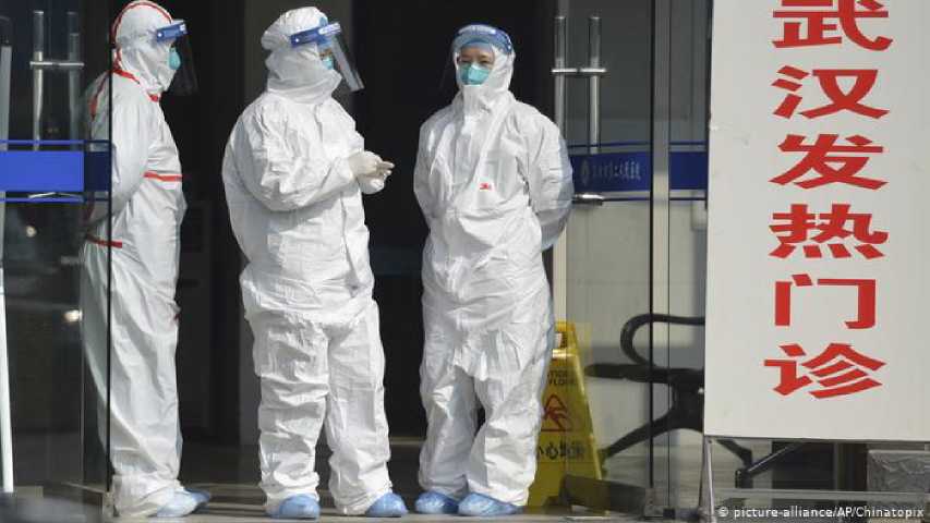 Más muertes y menos contagios en China por coronavirus