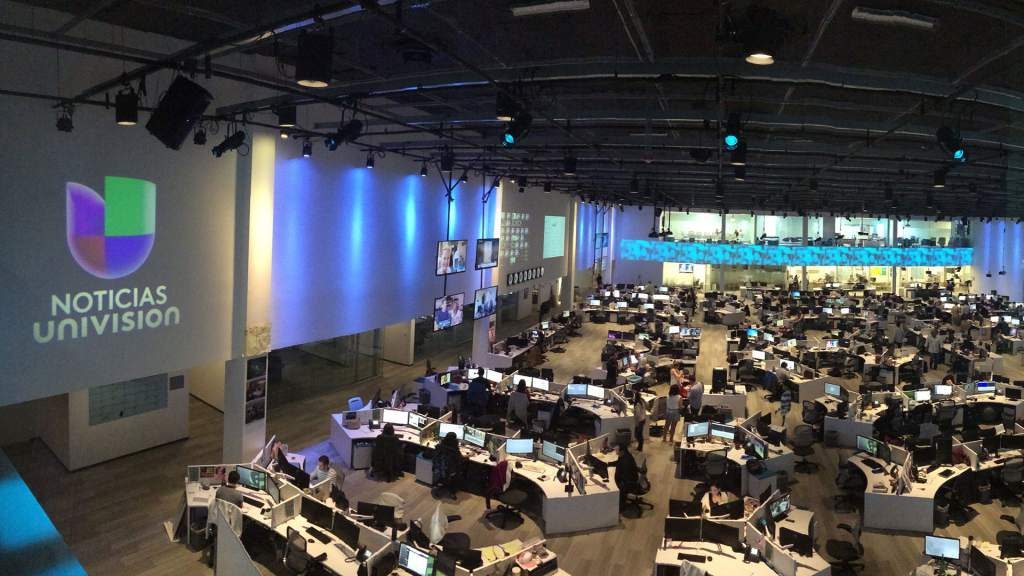 Univision cierra su edificio principal después de dos casos de coronavirus