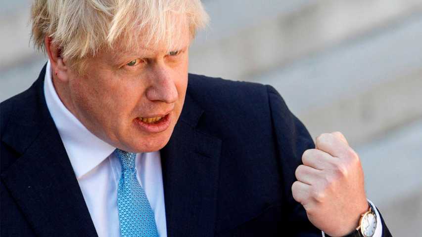 Johnson permanece hospitalizado por falta de mejoría