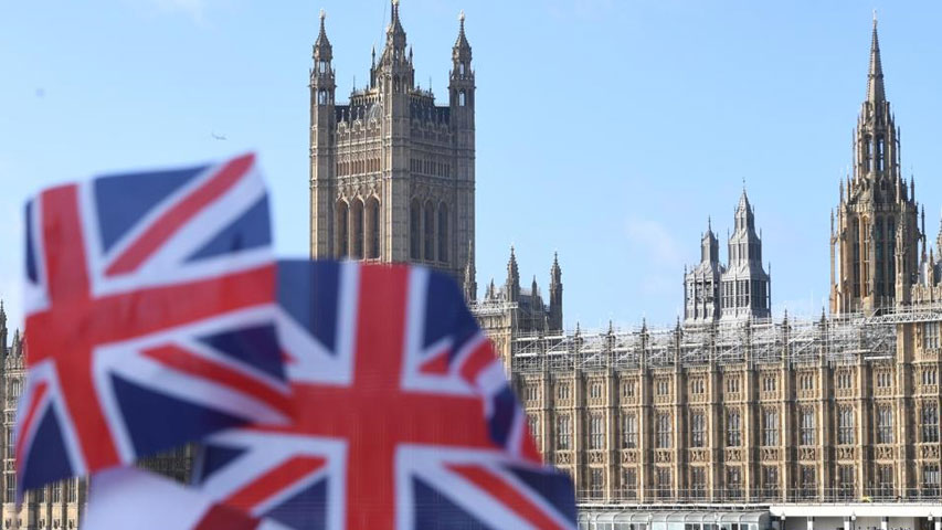 Reino Unido supera los 12 mil fallecidos por coronavirus