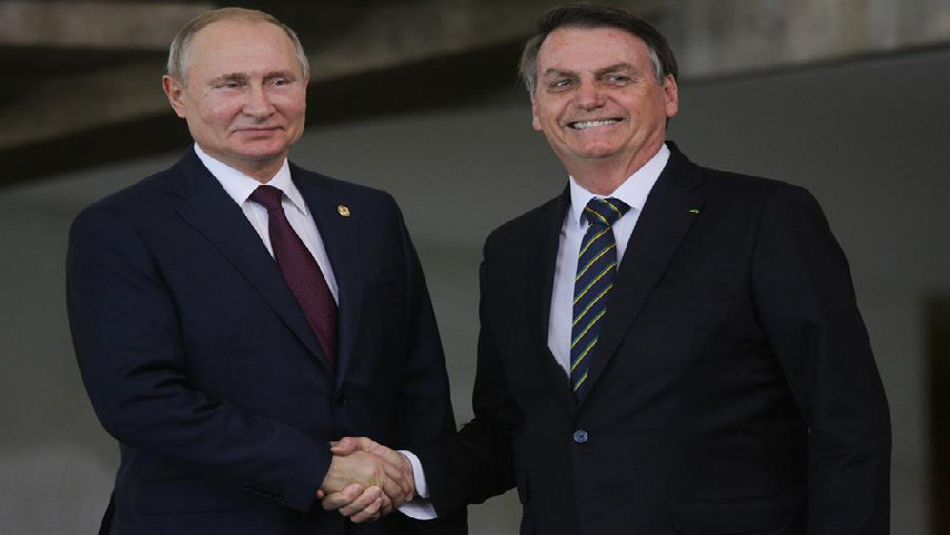Bolsonaro y Putin acuerdan cooperar en la lucha contra el covid-19