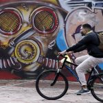 Bogotá regresa a cuarentena estricta y por turnos