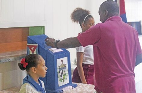 Cuba aprueba el matrimonio igualitario en un referendo con gran abstención